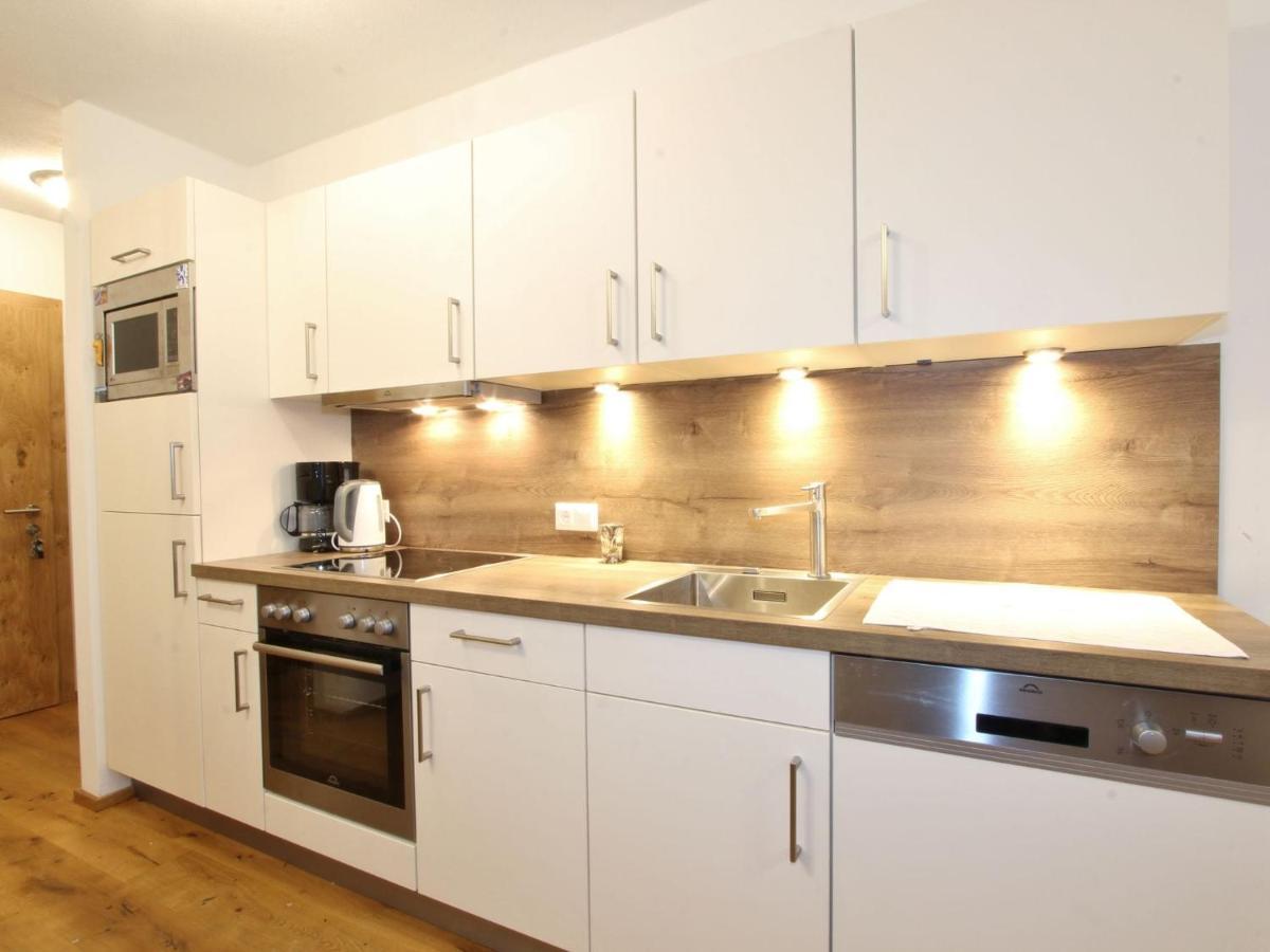 Modern Apartment In Neukirchen Am Gro Venediger Neukirchen am Großvenediger Buitenkant foto