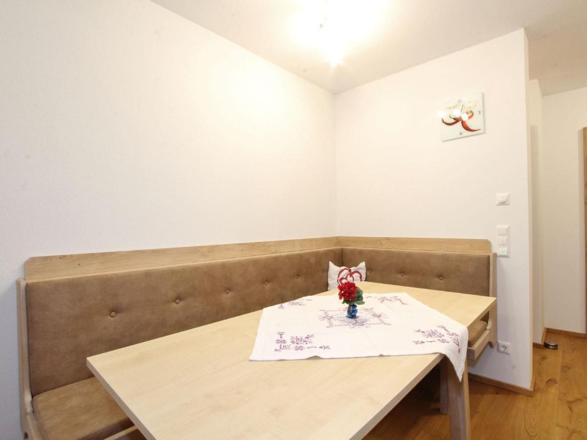 Modern Apartment In Neukirchen Am Gro Venediger Neukirchen am Großvenediger Buitenkant foto