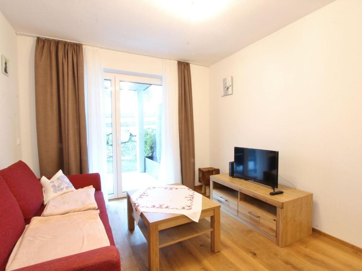 Modern Apartment In Neukirchen Am Gro Venediger Neukirchen am Großvenediger Buitenkant foto